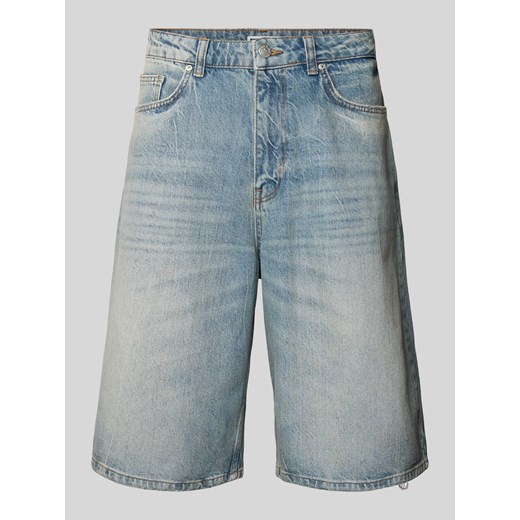 Szorty jeansowe z efektem znoszenia i wpuszczanymi kieszeniami ze sklepu Peek&Cloppenburg  w kategorii Spodenki męskie - zdjęcie 172005648