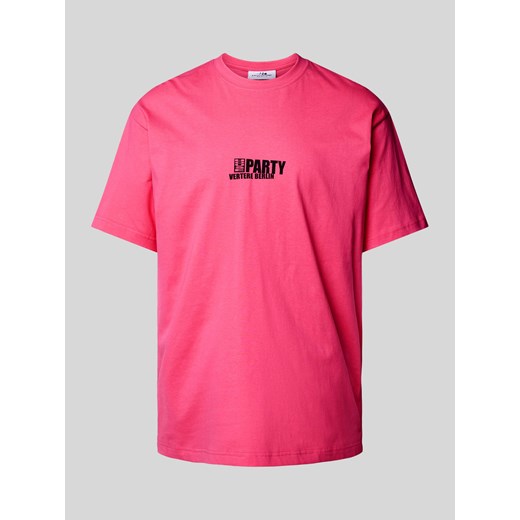 T-shirt z nadrukiem z logo model ‘INVITE’ ze sklepu Peek&Cloppenburg  w kategorii T-shirty męskie - zdjęcie 172024845