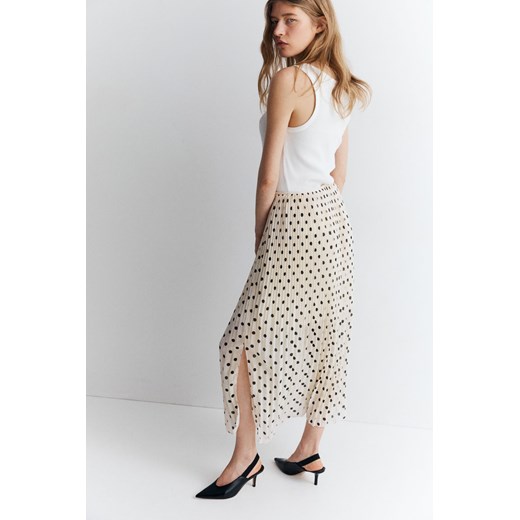H & M - Plisowana spódnica szyfonowa - Beżowy ze sklepu H&M w kategorii Spódnice - zdjęcie 172025187