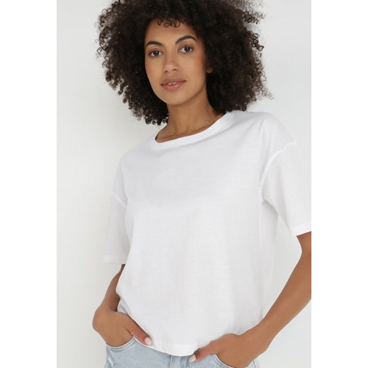 Biały T-shirt Olothana ze sklepu Born2be Odzież w kategorii Bluzki damskie - zdjęcie 172030315