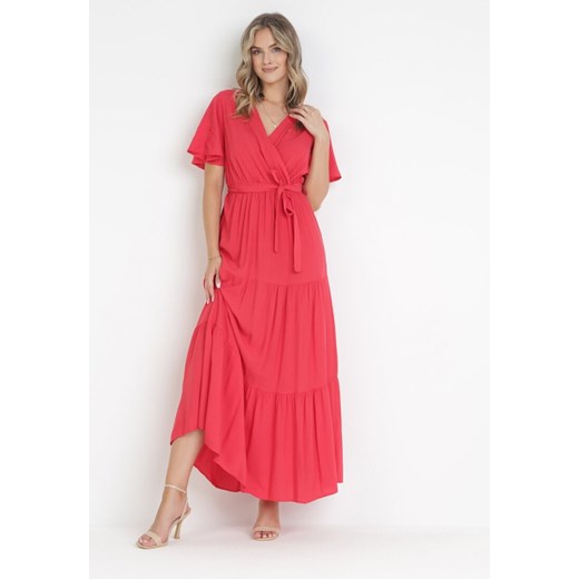 Czerwona Rozkloszowana Sukienka Maxi z Wiązanym Paskiem Japhelia ze sklepu Born2be Odzież w kategorii Sukienki - zdjęcie 172031539