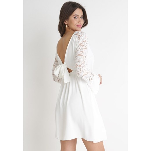 Biała Sukienka z Koronkowymi Rękawami i Gumką z Wiązaniem w Talii Vubatia ze sklepu Born2be Odzież w kategorii Sukienki - zdjęcie 172031795