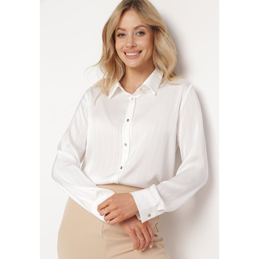 Biała Koszula o Klasycznym Fasonie Zapinana na Guziki Dlinesta ze sklepu Born2be Odzież w kategorii Koszule damskie - zdjęcie 172033337