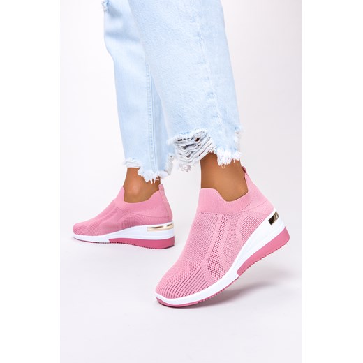 Różowe buty sportowe na koturnie slip on Casu 41-3-22-P ze sklepu Casu.pl w kategorii Buty sportowe damskie - zdjęcie 172038756