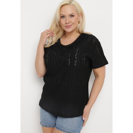 Czarny T-shirt Bluzka z Ażurowym Wzorem i Koronką Civina ze sklepu Born2be Odzież w kategorii Bluzki damskie - zdjęcie 172059026