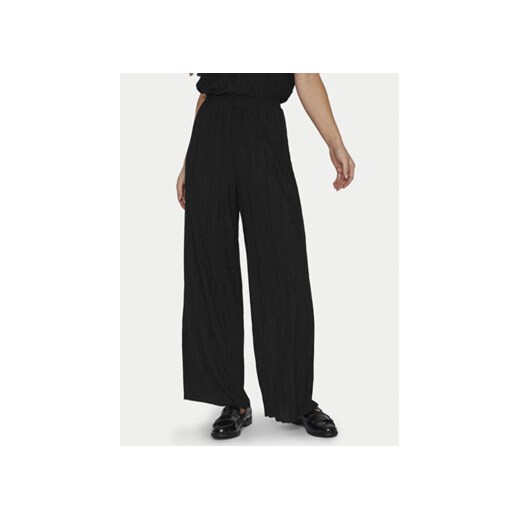 Vila Spodnie materiałowe Plisa 14089681 Czarny Regular Fit ze sklepu MODIVO w kategorii Spodnie damskie - zdjęcie 172060617