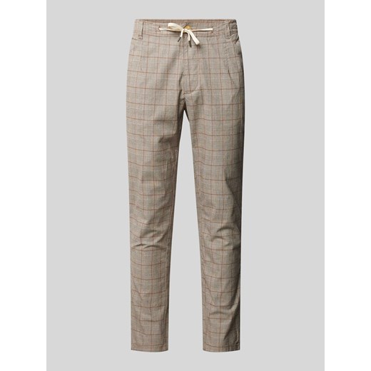 Spodnie materiałowe o kroju tapered fit ze wzorem w kratę glencheck ze sklepu Peek&Cloppenburg  w kategorii Spodnie męskie - zdjęcie 172064059