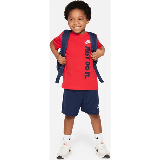 Zestaw ze spodenkami z dzianiny dresowej dla małych dzieci Nike Sportswear - Niebieski ze sklepu Nike poland w kategorii Komplety chłopięce - zdjęcie 172069667