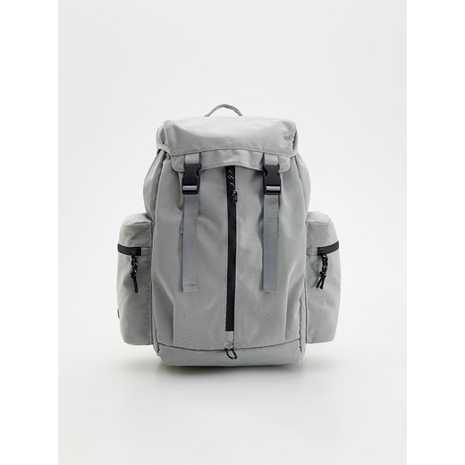Reserved - Pojemny plecak z kieszeniami - jasnoszary ze sklepu Reserved w kategorii Plecaki - zdjęcie 172081616