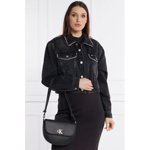 Czarna listonoszka Calvin Klein średniej wielkości elegancka