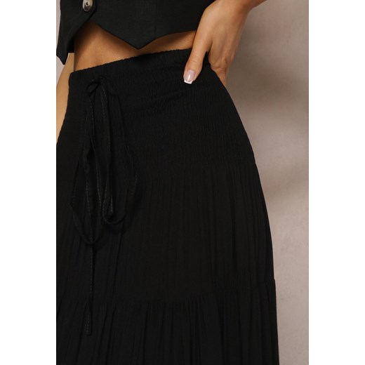 Czarna Rozkloszowana Spódnica z Bawełny z Naszytym Haftem Lomiana Renee XL/XXL wyprzedaż Renee odzież