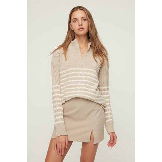trendyol Sweter w kolorze beżowo-białym ze sklepu Limango Polska w kategorii Swetry damskie - zdjęcie 172118555