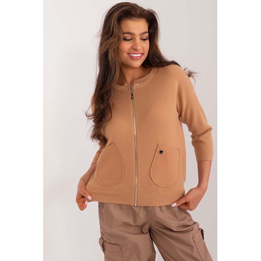 Rozpinany sweter z kieszeniami camelowy ze sklepu 5.10.15 w kategorii Swetry damskie - zdjęcie 172122998