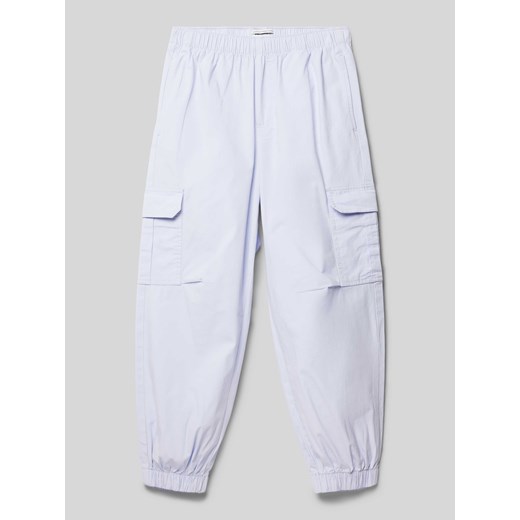 Spodnie cargo o kroju relaxed fit w jednolitym kolorze ze sklepu Peek&Cloppenburg  w kategorii Spodnie dziewczęce - zdjęcie 172136775