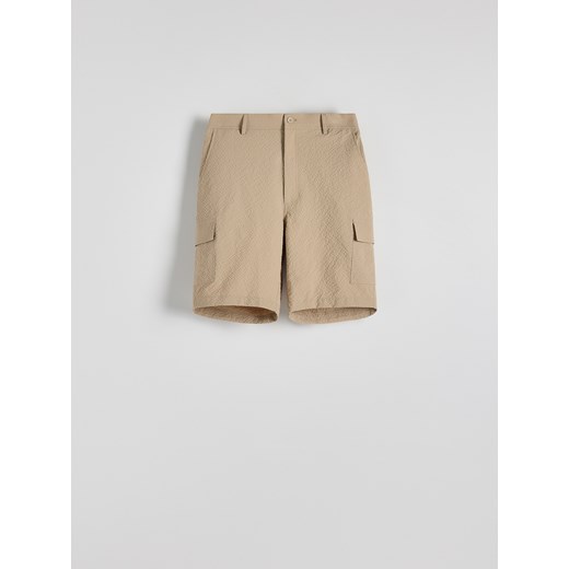 Reserved - Szorty regular fit - beżowy Reserved L Reserved