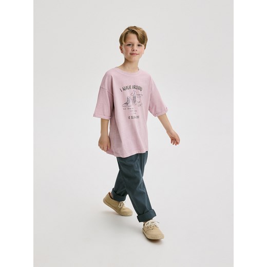 Reserved - T-shirt oversize z nadrukiem - fioletowy ze sklepu Reserved w kategorii T-shirty chłopięce - zdjęcie 172140795