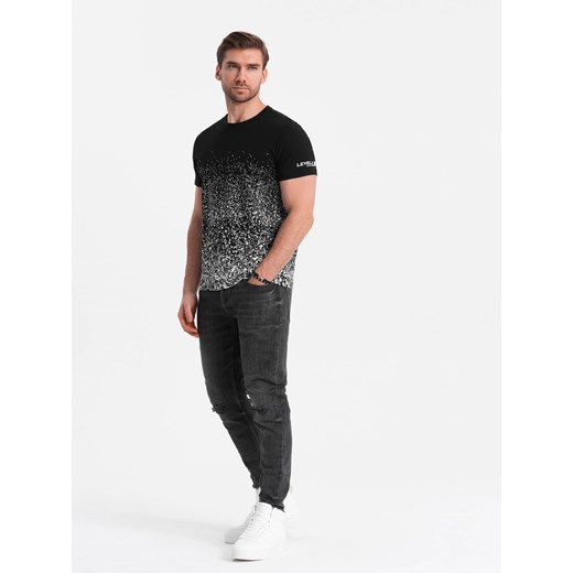 Męski t-shirt bawełniany z gradientowym nadrukiem - czarny V2 OM-TSPT-22SS-001 ze sklepu ombre w kategorii T-shirty męskie - zdjęcie 172145168