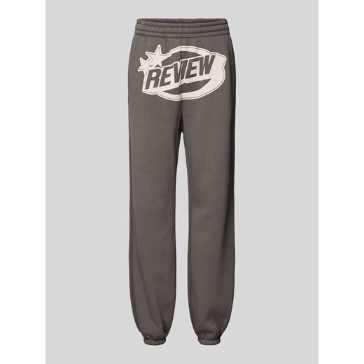 Spodnie dresowe z nadrukiem z logo ze sklepu Peek&Cloppenburg  w kategorii Spodnie damskie - zdjęcie 172155019