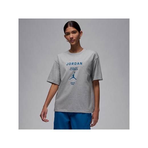 Damski T-shirt o fasonie typu girlfriend Jordan - Szary ze sklepu Nike poland w kategorii Bluzki damskie - zdjęcie 172155555