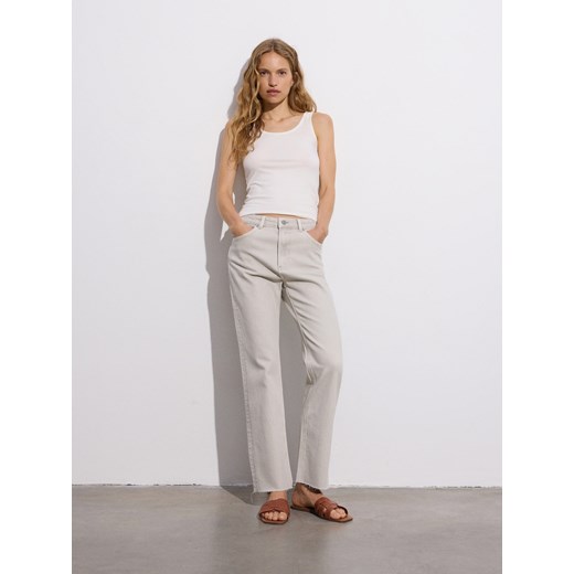 Reserved - Jeansy straight - beżowy Reserved 40 Reserved