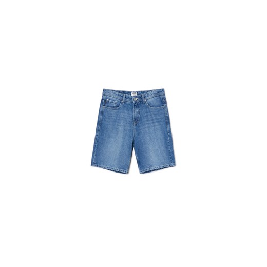 Cropp - Jeansowe szorty loose - niebieski ze sklepu Cropp w kategorii Spodenki męskie - zdjęcie 172163205