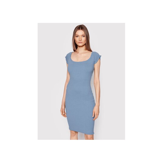Guess Sukienka dzianinowa W2YK54 Z30L1 Błękitny Slim Fit ze sklepu MODIVO w kategorii Sukienki - zdjęcie 172166329