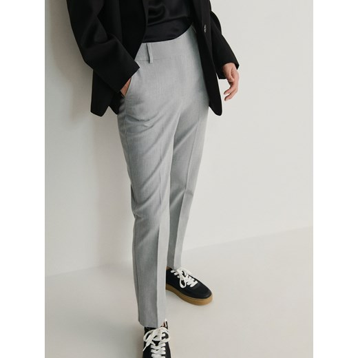 Reserved - Cygaretki z wiskozą - jasnoszary ze sklepu Reserved w kategorii Spodnie damskie - zdjęcie 172176398