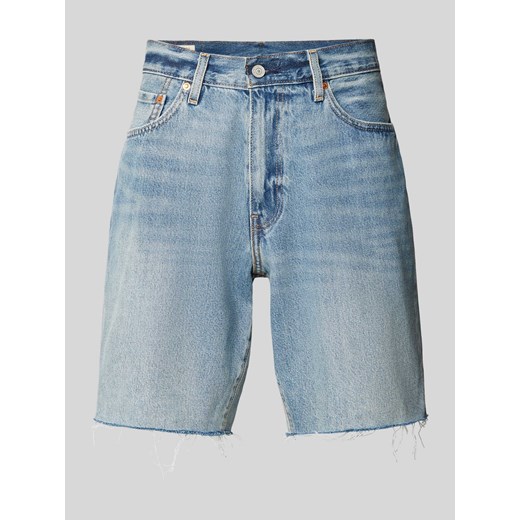 Szorty jeansowe o luźnym kroju z efektem znoszenia ze sklepu Peek&Cloppenburg  w kategorii Spodenki męskie - zdjęcie 172183186