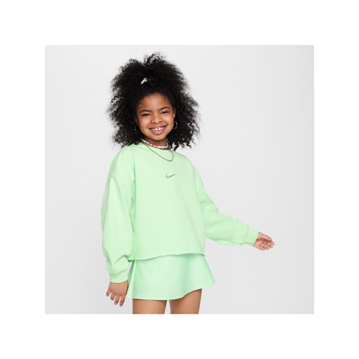 Bluza dresowa z półokrągłym dekoltem dla dużych dzieci (dziewcząt) Dri-FIT Nike Sportswear - Zieleń ze sklepu Nike poland w kategorii Bluzy dziewczęce - zdjęcie 172184676