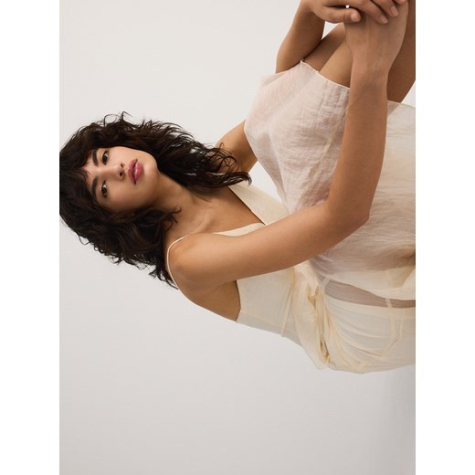 Reserved - Sukienka maxi z falbanami - złamana biel ze sklepu Reserved w kategorii Sukienki - zdjęcie 172190316