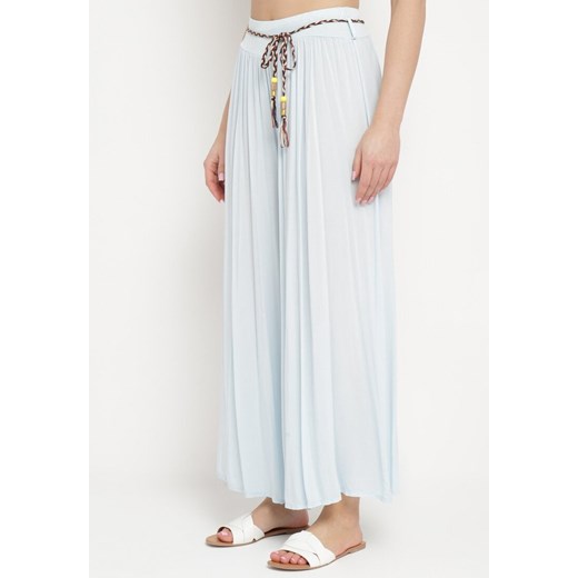 Jasnoniebieskie Spodnie Samusi ze sklepu Born2be Odzież w kategorii Spodnie damskie - zdjęcie 172200078
