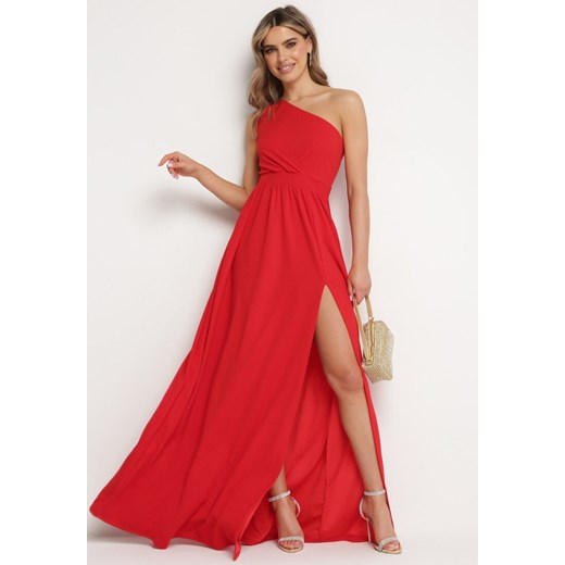 Czerwona Rozkloszowana Sukienka Maxi na Jedno Ramię Beliotta ze sklepu Born2be Odzież w kategorii Sukienki - zdjęcie 172244095
