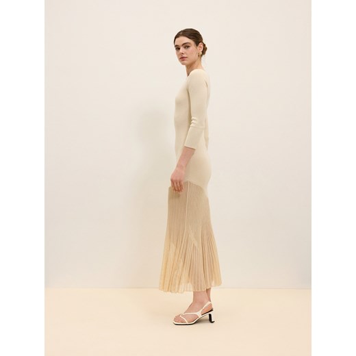 Reserved - Dzianinowa sukienka maxi - kremowy ze sklepu Reserved w kategorii Sukienki - zdjęcie 172245745