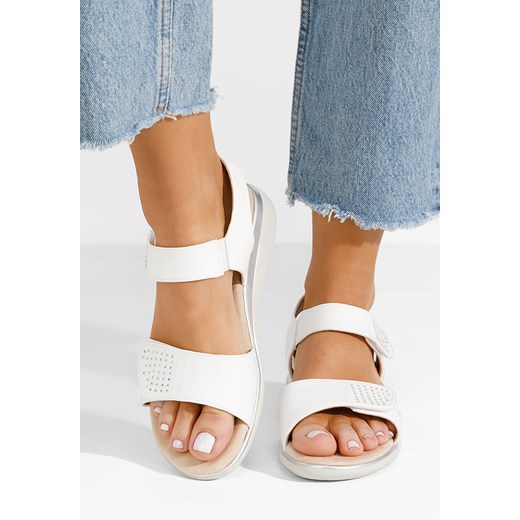 Białe sandały damskie Sorevia ze sklepu Zapatos w kategorii Sandały damskie - zdjęcie 172249478