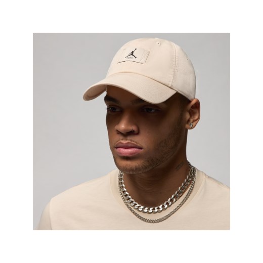 Regulowana czapka Jordan Club - Brązowy ze sklepu Nike poland w kategorii Czapki z daszkiem męskie - zdjęcie 172249845