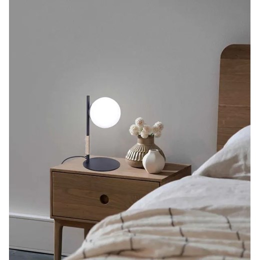 Lampka stołowa zdobiona sznurkiem jutowym - S796-Birga Lumes One Size Edinos.pl