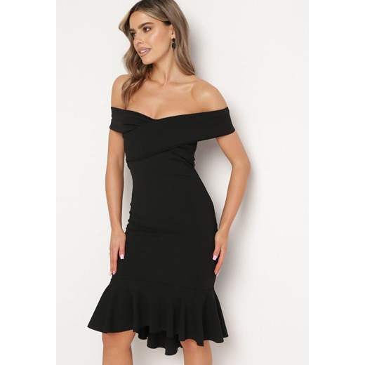 Czarna Sukienka Dopasowana z Hiszpańskim Dekoltem i Falbanką na Dole Reantia ze sklepu Born2be Odzież w kategorii Sukienki - zdjęcie 172275088