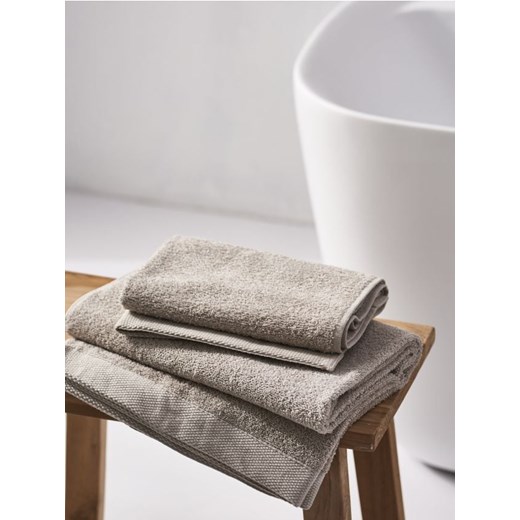 Sinsay - Ręcznik - szary ze sklepu Sinsay w kategorii Ręczniki - zdjęcie 172282669