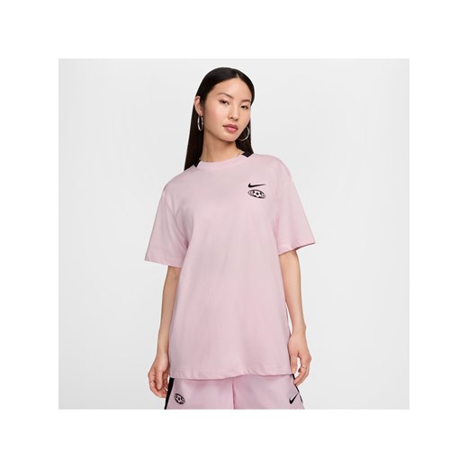 T-shirt damski Nike Sportswear - Różowy ze sklepu Nike poland w kategorii Bluzki damskie - zdjęcie 172292215