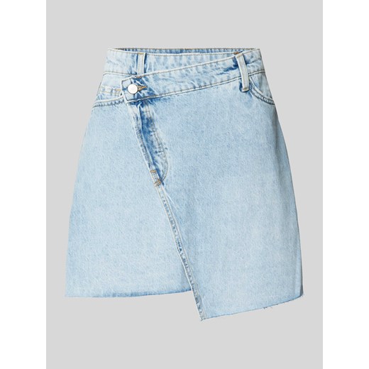 Spódnica jeansowa w kopertowym stylu model ‘KAT’ ze sklepu Peek&Cloppenburg  w kategorii Spódnice - zdjęcie 172292986