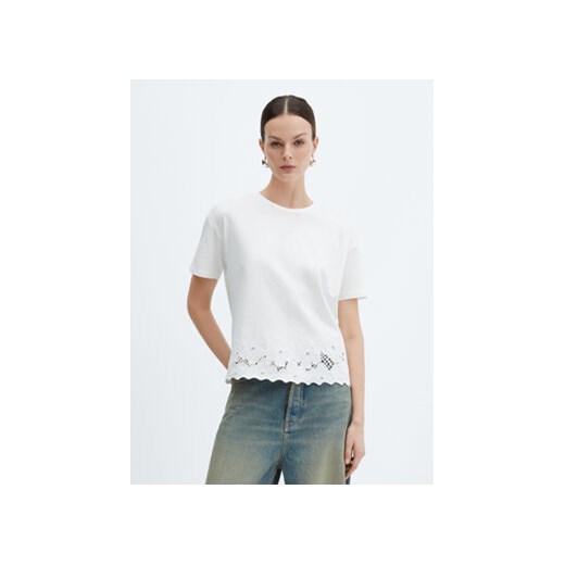 Mango T-Shirt Dahlia 67036027 Biały Regular Fit ze sklepu MODIVO w kategorii Bluzki damskie - zdjęcie 172296728