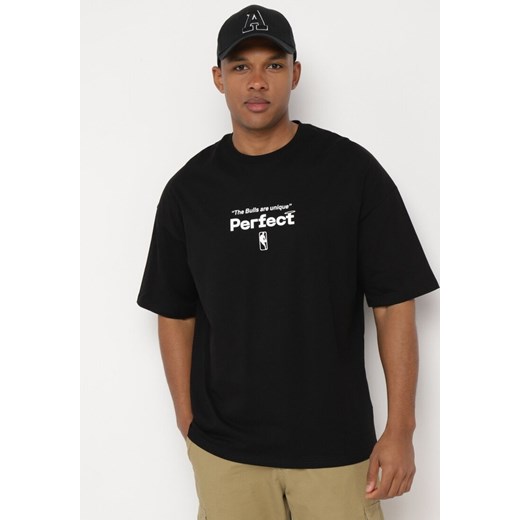 Czarna Bawełniana Koszulka T-shirt z Krótkim Rękawem Ozdobiony Nadrukami Citara ze sklepu Born2be Odzież w kategorii T-shirty męskie - zdjęcie 172305288