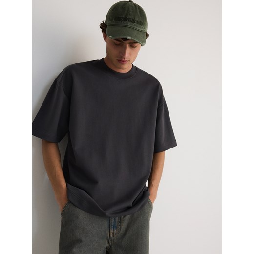 Reserved - Gładki T-shirt oversize - ciemnoszary ze sklepu Reserved w kategorii T-shirty męskie - zdjęcie 172306477