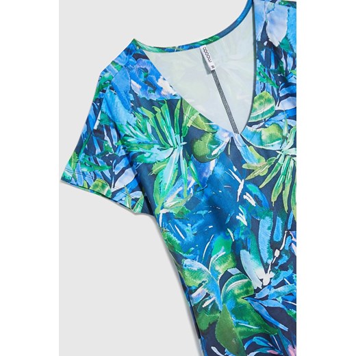 Sukienka w tropikalny wzór niebieska 42 Moodo.pl