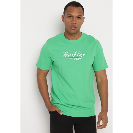 Zielona Koszulka z Bawełny Ozdobiona Nadrukiem Eloenna M promocyjna cena Born2be Odzież