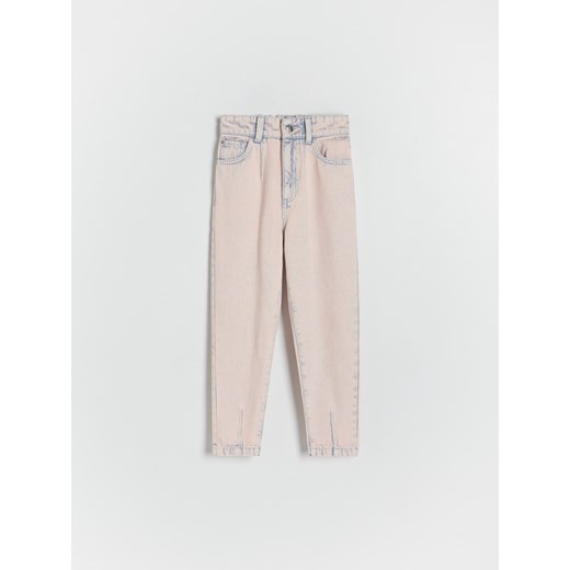 Reserved - Jeansy half baggy z efektem sprania - różowy ze sklepu Reserved w kategorii Spodnie dziewczęce - zdjęcie 172310876