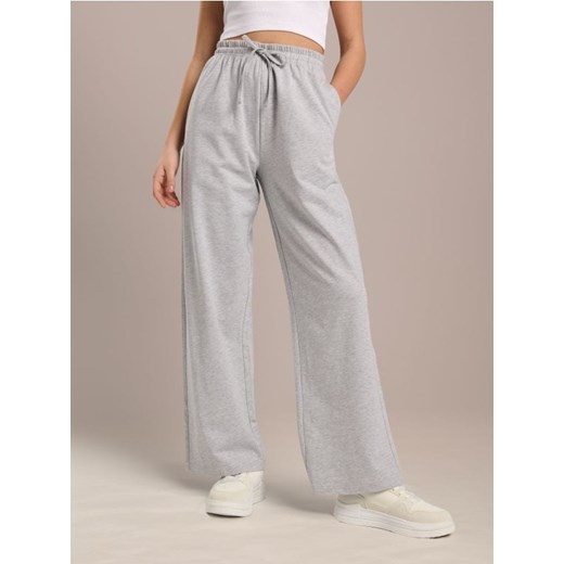 Sinsay - Spodnie dresowe - szary ze sklepu Sinsay w kategorii Spodnie damskie - zdjęcie 172312288