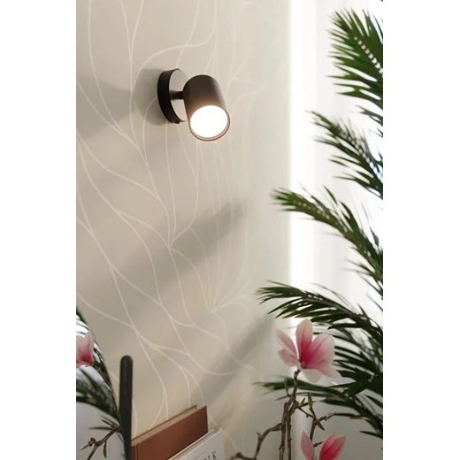 Lampa ścienna Lumes