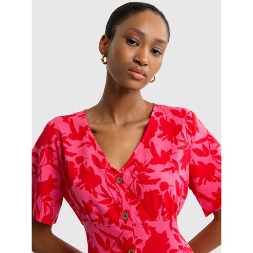 Lniana sukienka damska midi z motywem kwiatowym z guzikami różowa  Victorine 601 XS Big Star