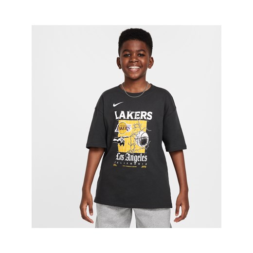 T-shirt dla dużych dzieci (chłopców) Max90 Nike NBA Los Angeles Lakers Courtside - Czerń ze sklepu Nike poland w kategorii T-shirty chłopięce - zdjęcie 172330158